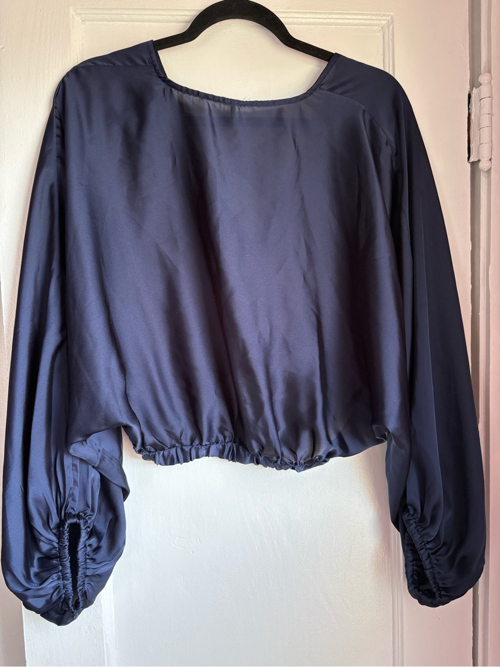 Free People Midnight Vibes Navy Blue Satin Wrap Surplice Crop Top Blouse XS - Picture 6 of 6